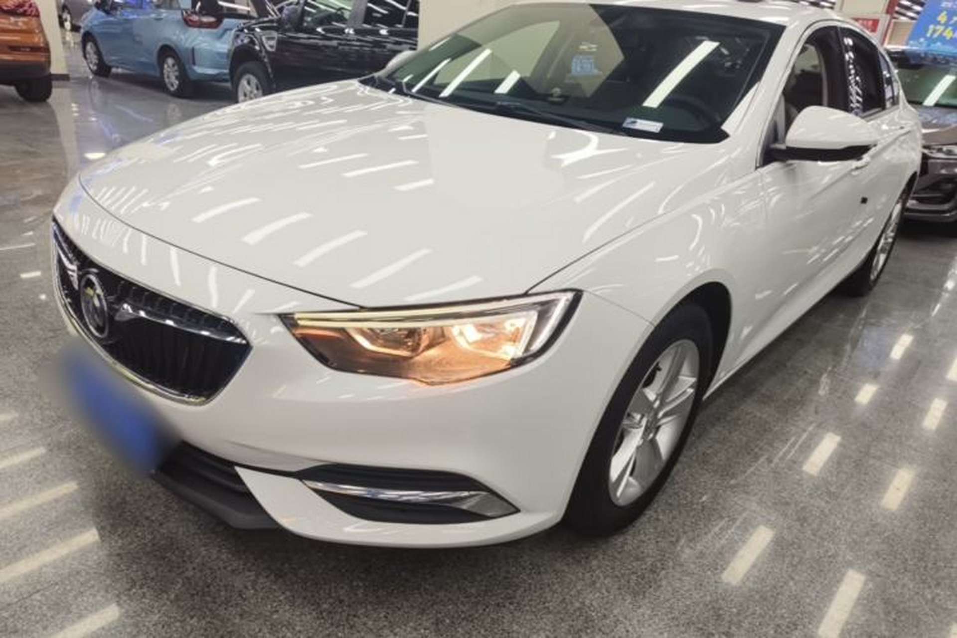Used Buick Regal 2019 20T Elite Version China VI Standard Front Left 45 Deg