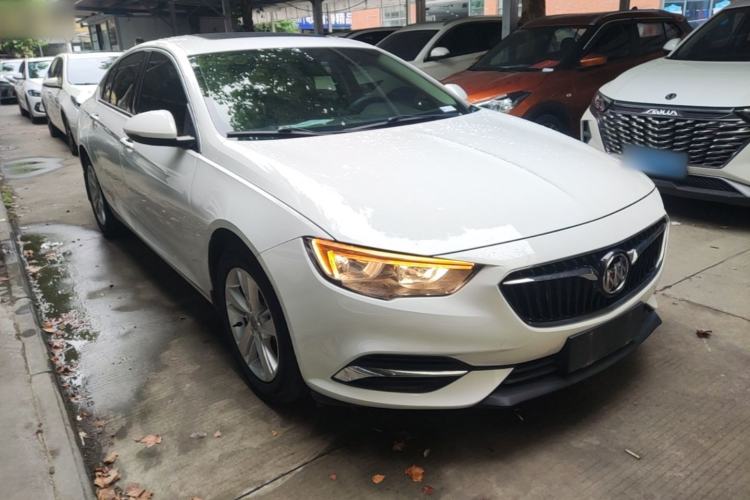 Used Buick Regal 2019 20T Elite Version China VI Standard Front Right 45 Deg