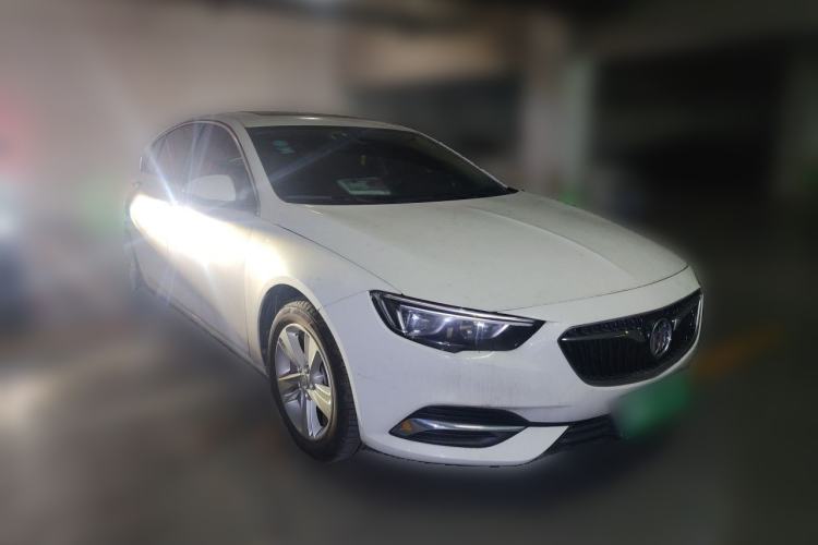 Used Buick Regal 2019 20T Elite Version China VI Standard Front Right 45 Deg