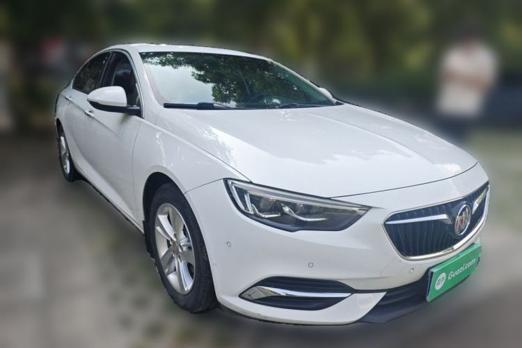 Used Buick Regal 2019 20T Luxury Model China V Standard Front Right 45 Deg