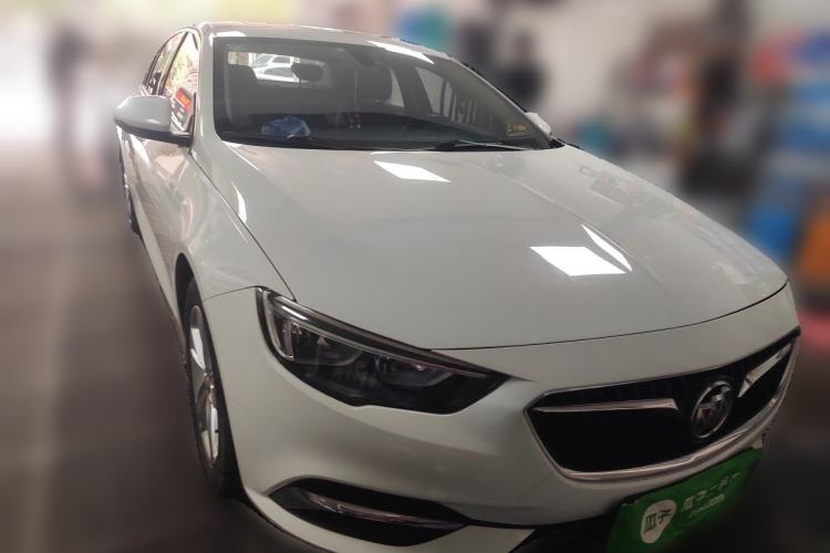 Used Buick Regal 2019 20T Elite Version China VI Standard Front Right 45 Deg