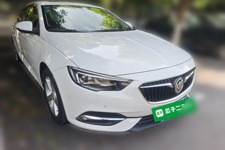 Used Buick Regal 2019 20T Luxury Model China V Standard Front Right 45 Deg