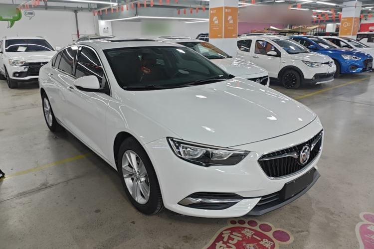 Used Buick Regal 2019 20T Elite Version China V Standard Front Right 45 Deg