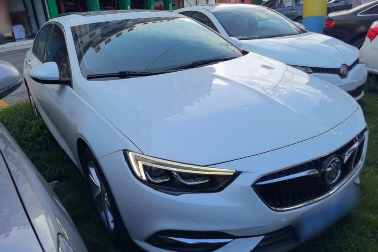 Used Buick Regal 2019 20T Luxury Model China VI Standard Front Right 45 Deg