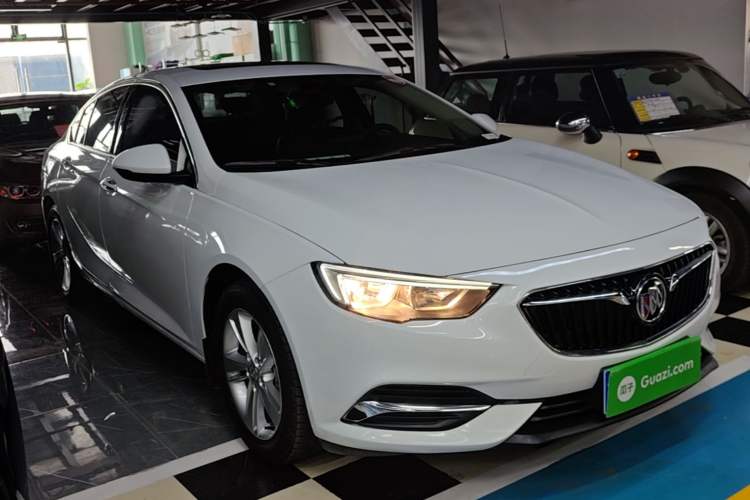 Used Buick Regal 2019 20T Elite Version China V Standard Front Right 45 Deg