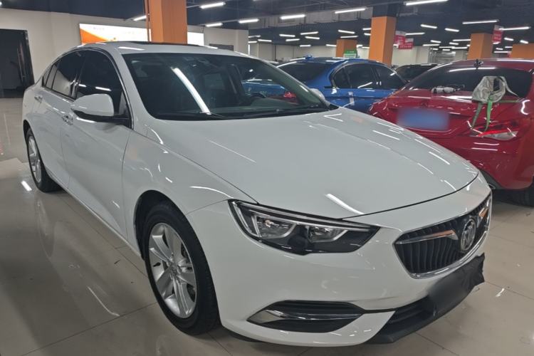 Used Buick Regal 2019 20T Elite Version China VI Standard Front Right 45 Deg