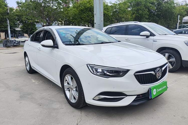 Used Buick Regal 2019 Revised 20T Luxury Version China VI Standard Front Right 45 Deg