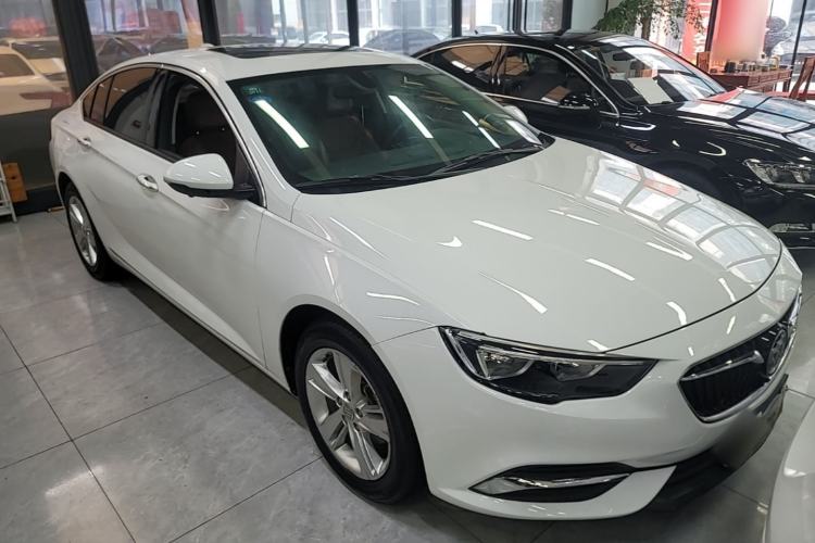 Used Buick Regal 2019 20T Elite Version China VI Standard Front Right 45 Deg