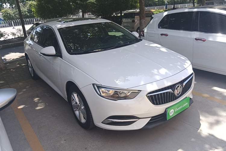 Used Buick Regal 2019 20T Elite Version China VI Standard Front Right 45 Deg