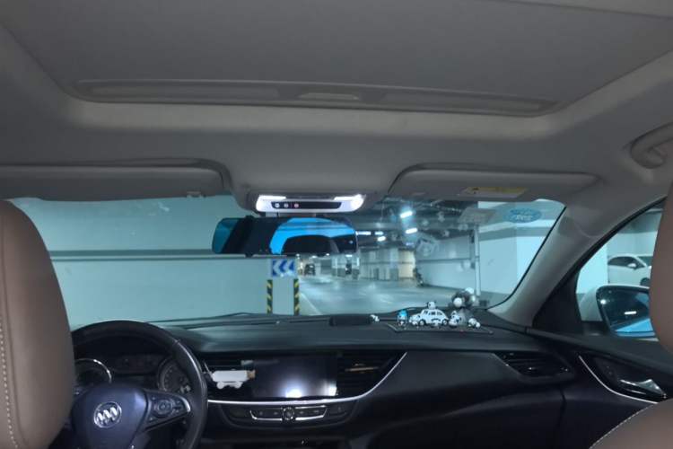 Used Buick Regal 2019 20T Elite Version China VI Standard Headliner