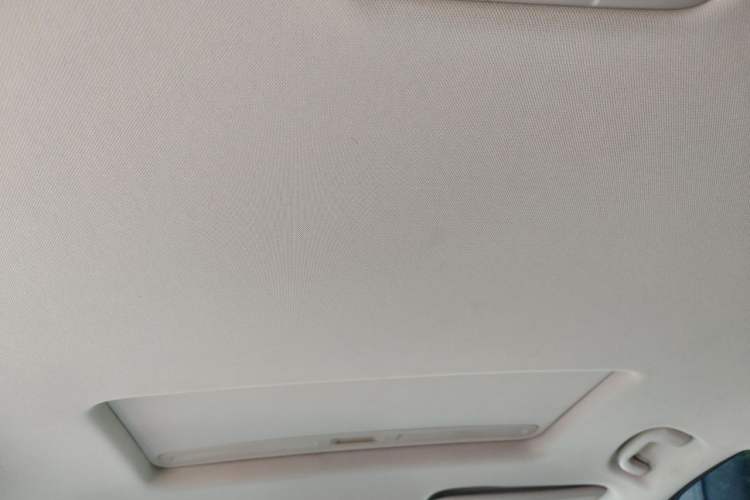 Used Buick Regal 2019 20T Elite Version China VI Standard Headliner