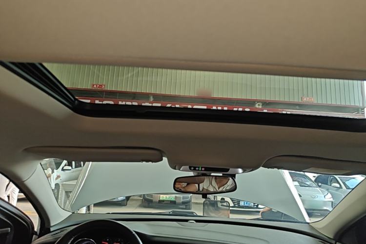 Used Buick Regal 2019 20T Elite Version China VI Standard Headliner