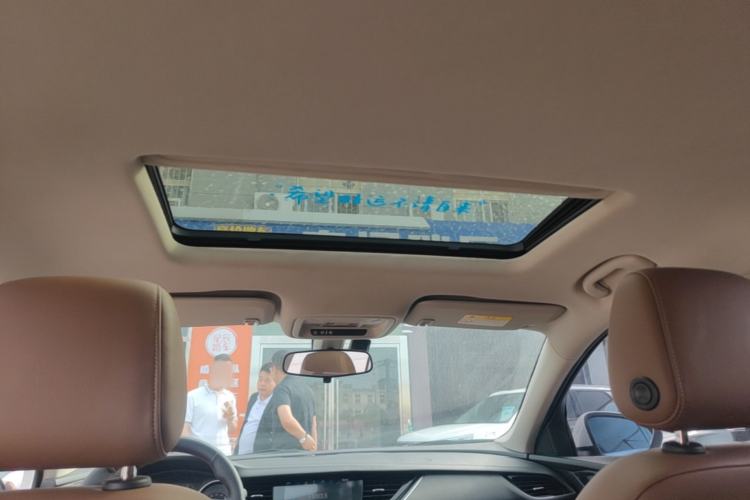 Used Buick Regal 2019 20T Elite Version China VI Standard Headliner