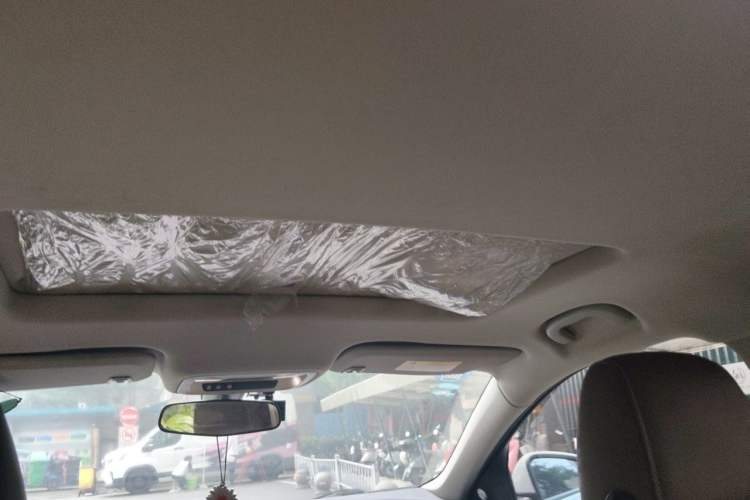 Used Buick Regal 2019 20T Elite Version China VI Standard Headliner
