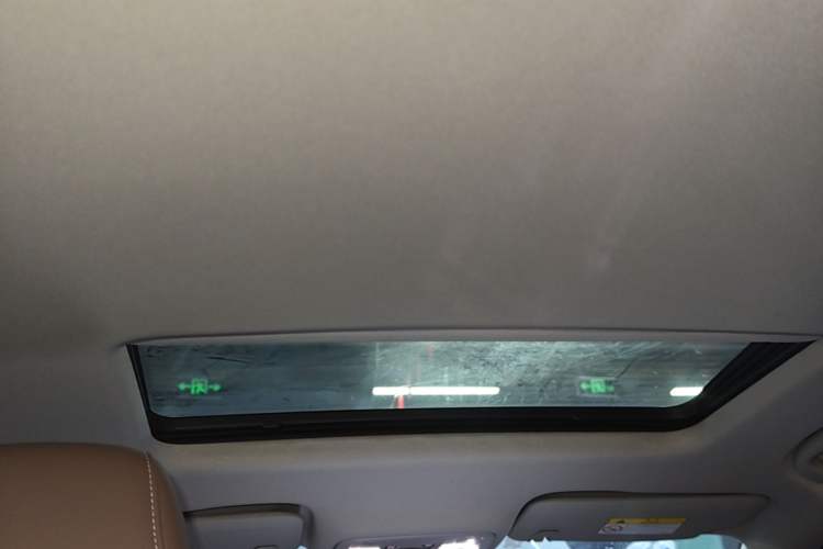 Used Buick Regal 2019 20T Elite Version China V Standard Headliner