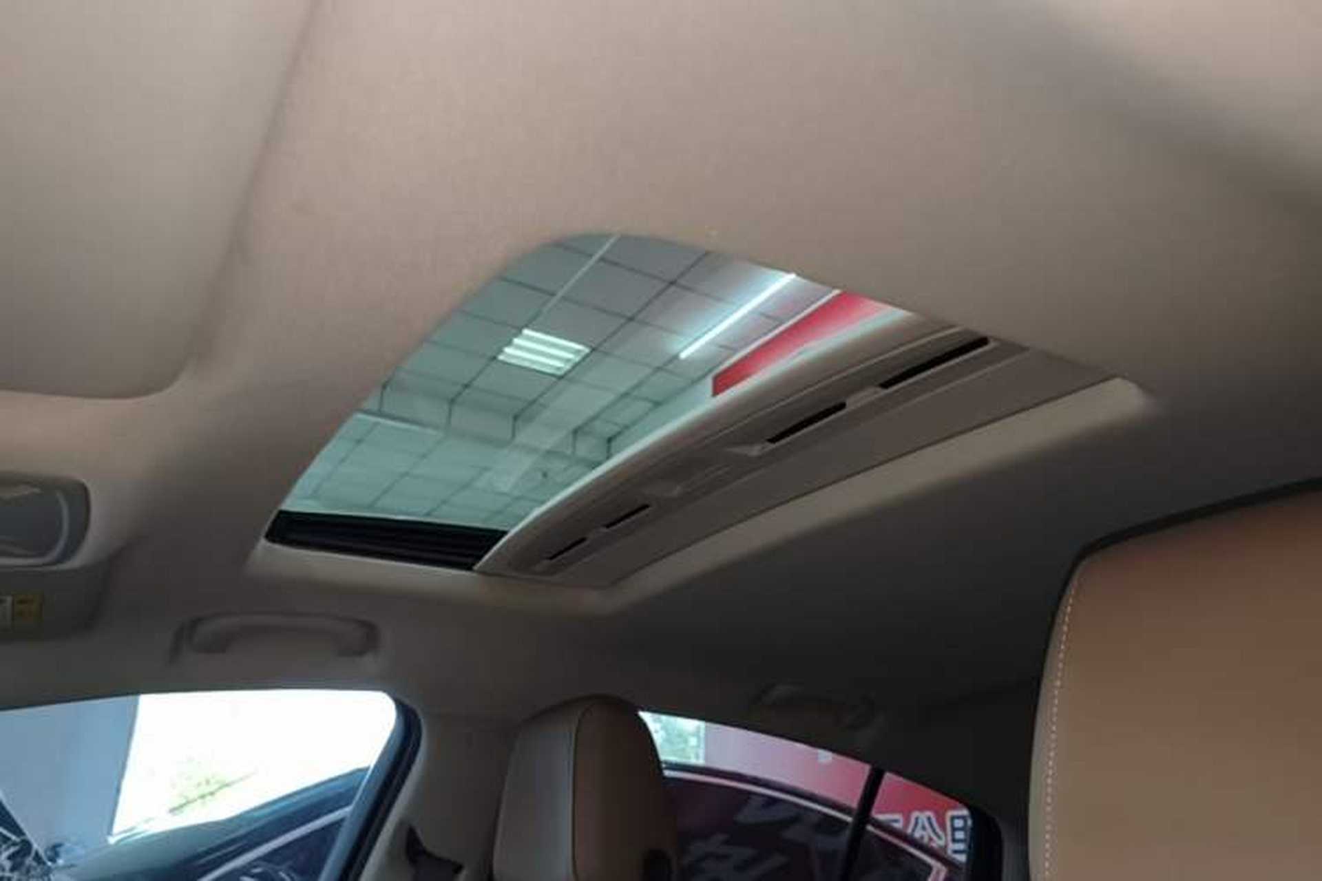 Used Buick Regal 2019 20T Elite Version China VI Standard Headliner