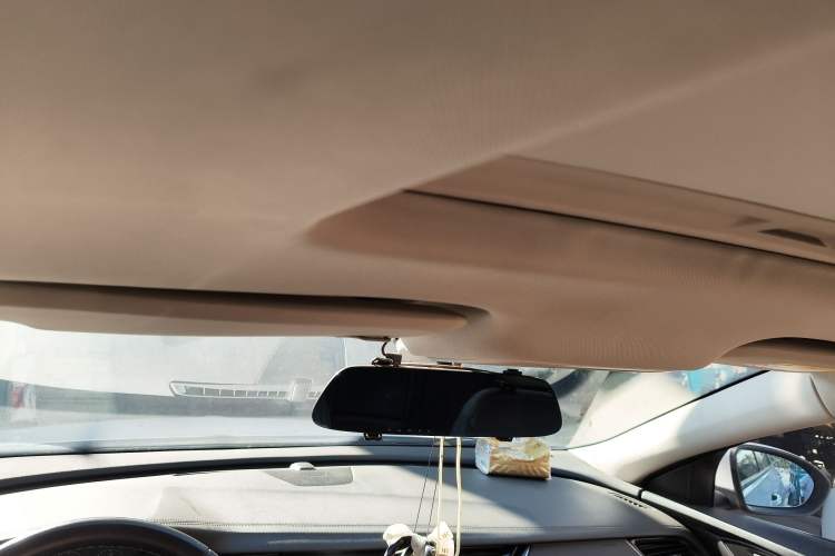 Used Buick Regal 2019 20T Elite Version China VI Standard Headliner
