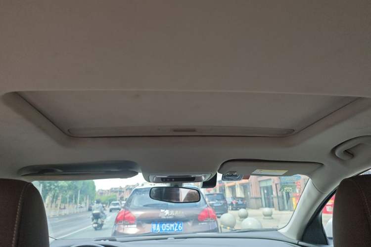 Used Buick Regal 2019 20T Elite Version China VI Standard Headliner