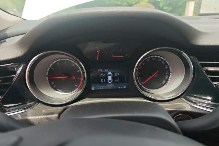 Used Buick Regal 2019 20T Elite Version China VI Standard Instrument Cluster