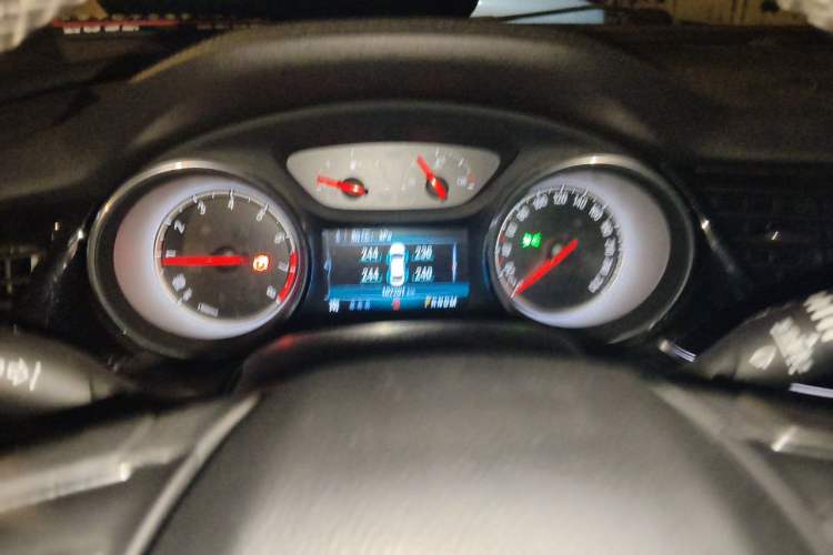 Used Buick Regal 2019 20T Luxury Model China VI Standard Instrument Cluster