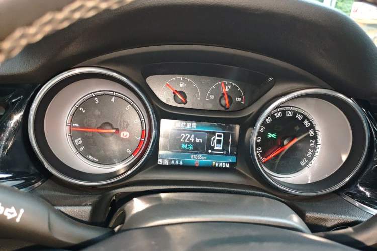 Used Buick Regal 2019 20T Luxury Model China VI Standard Instrument Cluster