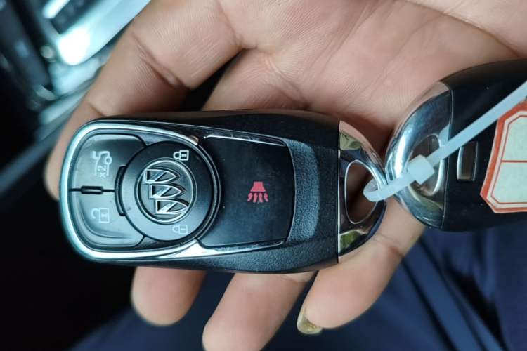 Used Buick Regal 2019 20T Elite Version China VI Standard Interior 1