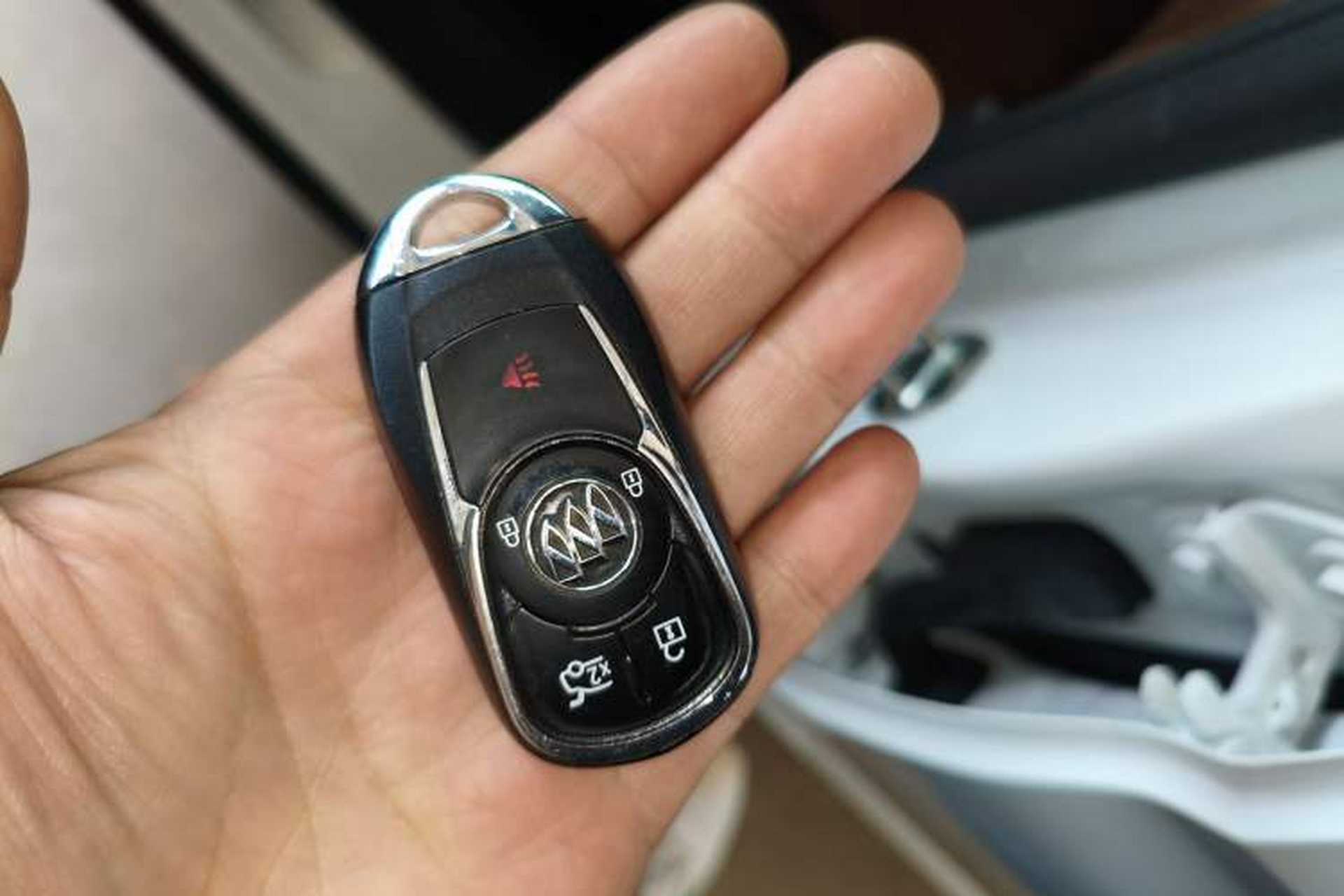 Used Buick Regal 2019 20T Elite Version China VI Standard Interior 1