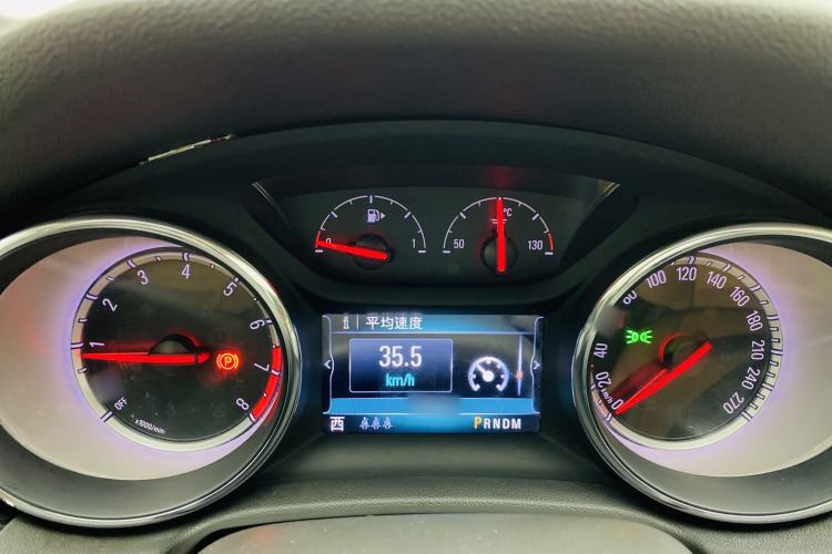 Used Buick Regal 2019 20T Elite Version China VI Standard Interior 10