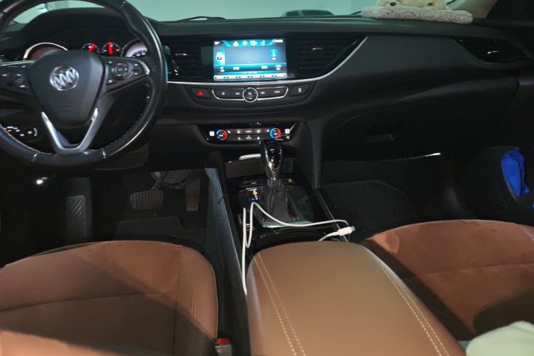 Used Buick Regal 2019 20T Elite Version China VI Standard Interior 2