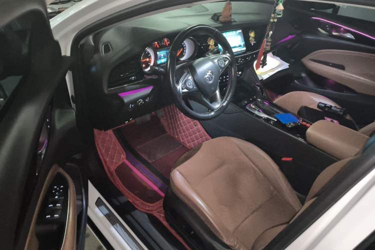 Used Buick Regal 2019 20T Elite Version China V Standard Interior 3