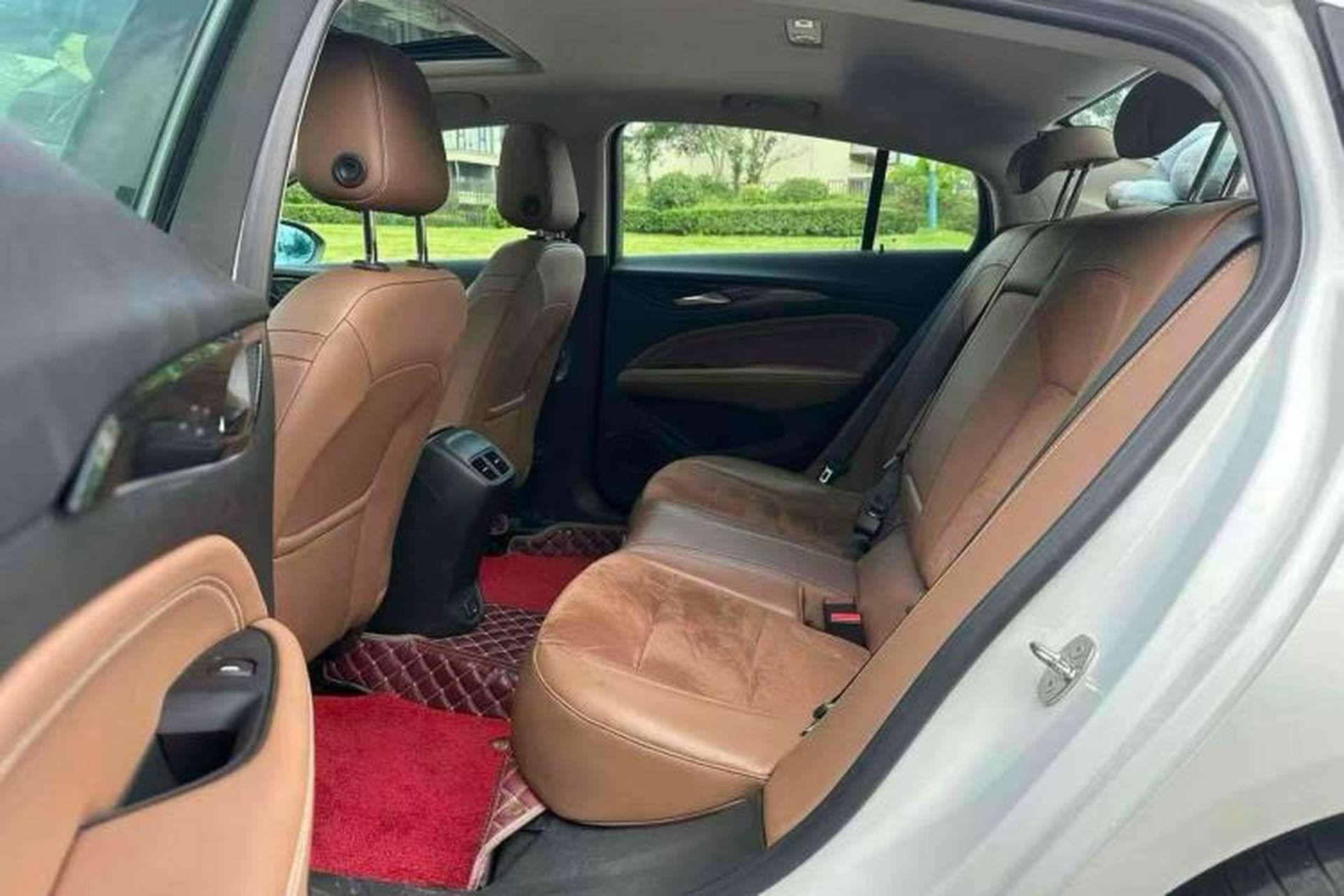 Used Buick Regal 2019 20T Elite Version China VI Standard Interior 3