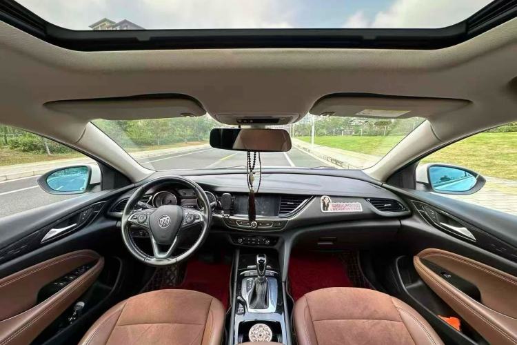 Used Buick Regal 2019 20T Elite Version China VI Standard Interior 4