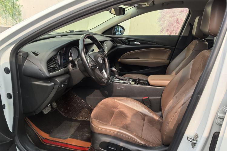 Used Buick Regal 2019 20T Elite Version China VI Standard Interior 6