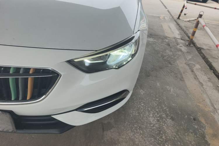 Used Buick Regal 2019 20T Elite Version China VI Standard Left Front Headlight