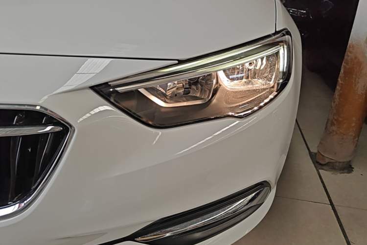 Used Buick Regal 2019 20T Elite Version China VI Standard Left Front Headlight