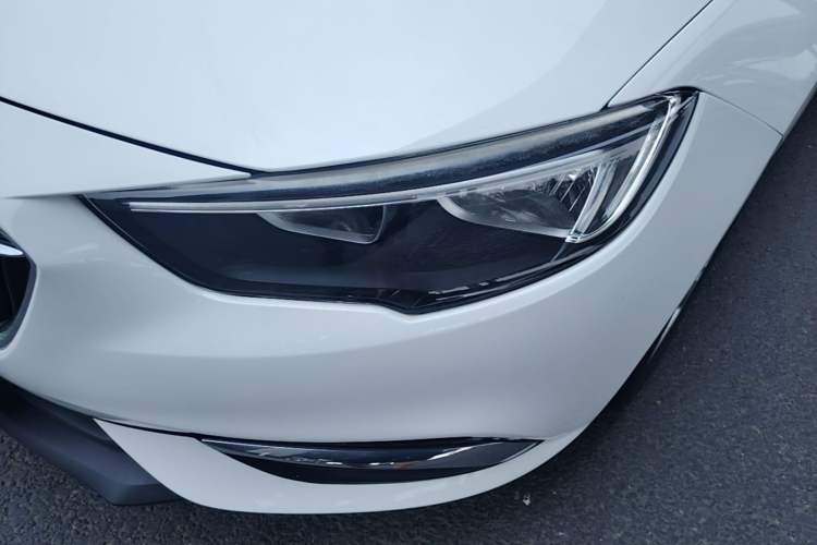 Used Buick Regal 2019 20T Elite Version China V Standard Left Front Headlight