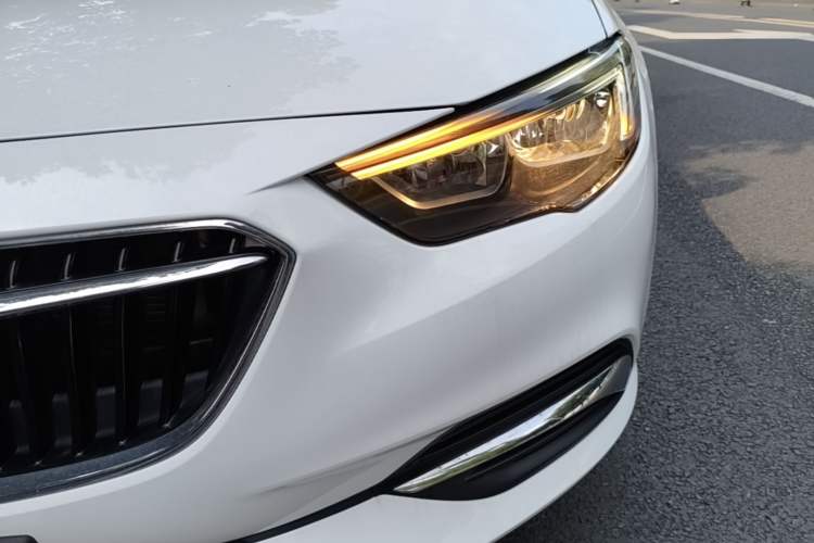 Used Buick Regal 2019 20T Elite Version China VI Standard Left Front Headlight