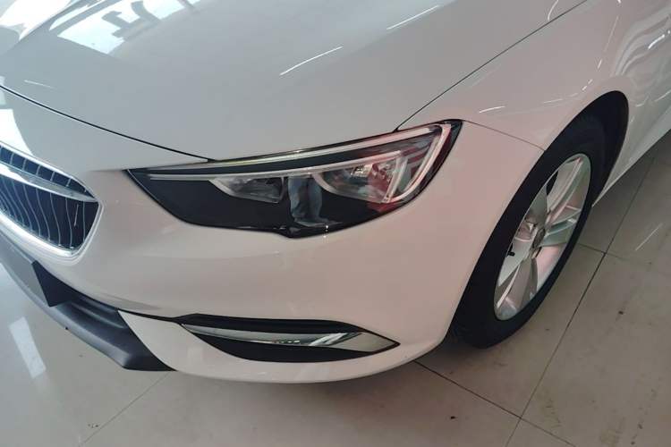 Used Buick Regal 2019 20T Elite Version China VI Standard Left Front Headlight