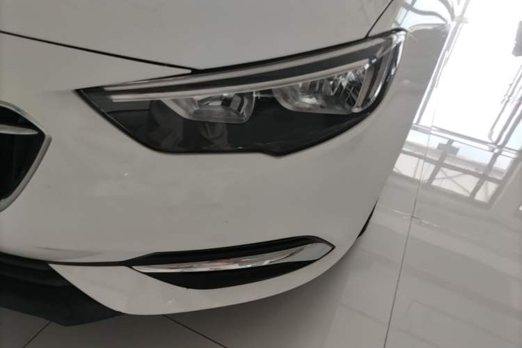 Used Buick Regal 2019 20T Elite Version China VI Standard Left Front Headlight