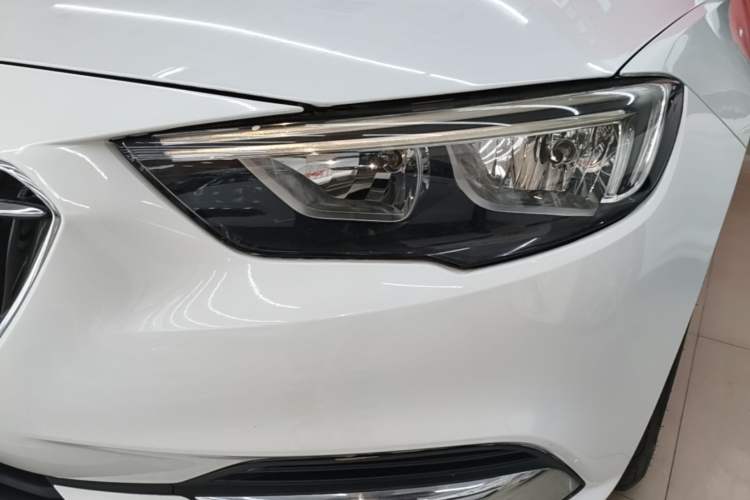 Used Buick Regal 2019 20T Elite Version China VI Standard Left Front Headlight