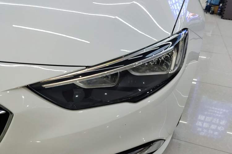 Used Buick Regal 2019 20T Elite Version China VI Standard Left Front Headlight