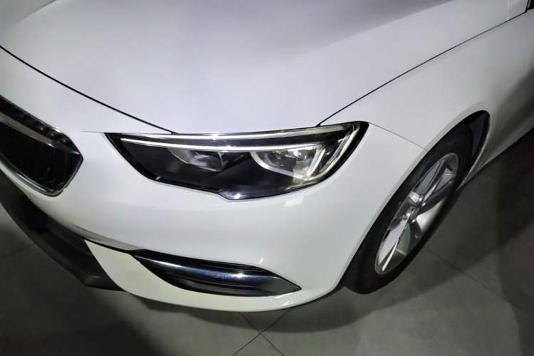 Used Buick Regal 2019 20T Elite Version China VI Standard Left Front Headlight