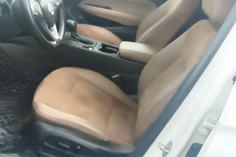 Used Buick Regal 2019 20T Elite Version China VI Standard Left Front Seat