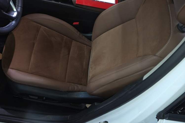 Used Buick Regal 2019 20T Elite Version China V Standard Left Front Seat