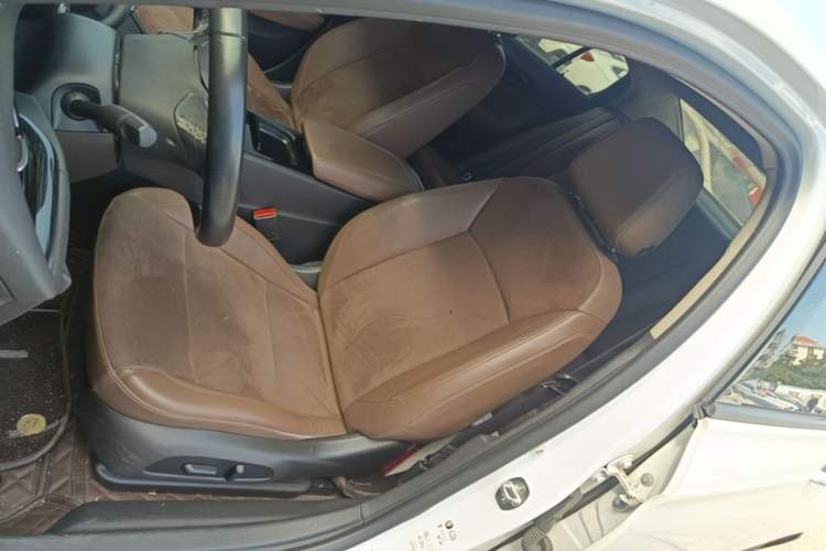 Used Buick Regal 2019 20T Elite Version China VI Standard Left Front Seat