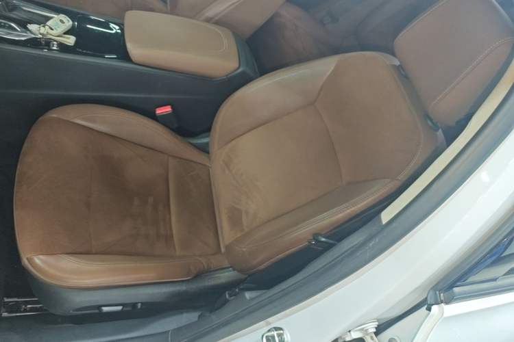 Used Buick Regal 2019 20T Elite Version China VI Standard Left Front Seat