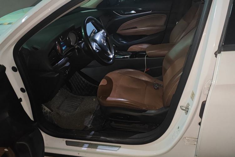 Used Buick Regal 2019 20T Elite Version China VI Standard Left Front Seat