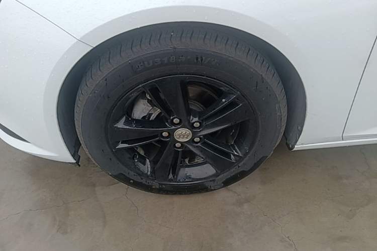 Used Buick Regal 2019 20T Elite Version China VI Standard Left Front Wheel Hub