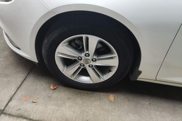 Used Buick Regal 2019 20T Elite Version China VI Standard Left Front Wheel Hub