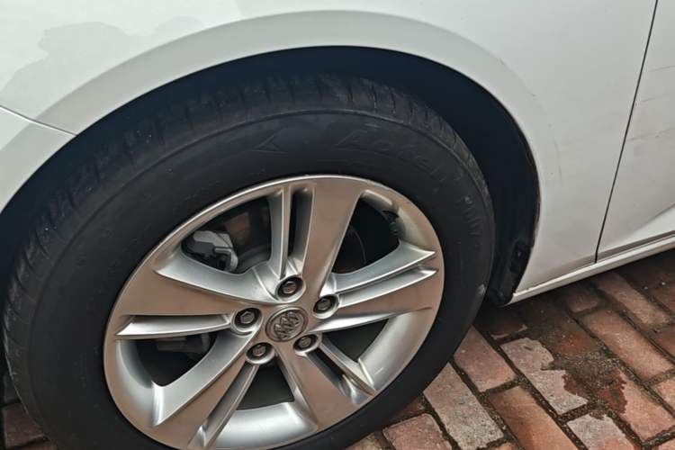 Used Buick Regal 2019 20T Elite Version China VI Standard Left Front Wheel Hub